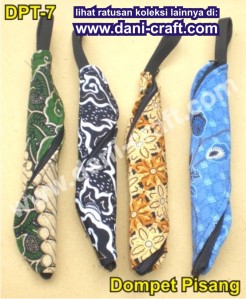 souvenir dompet batik